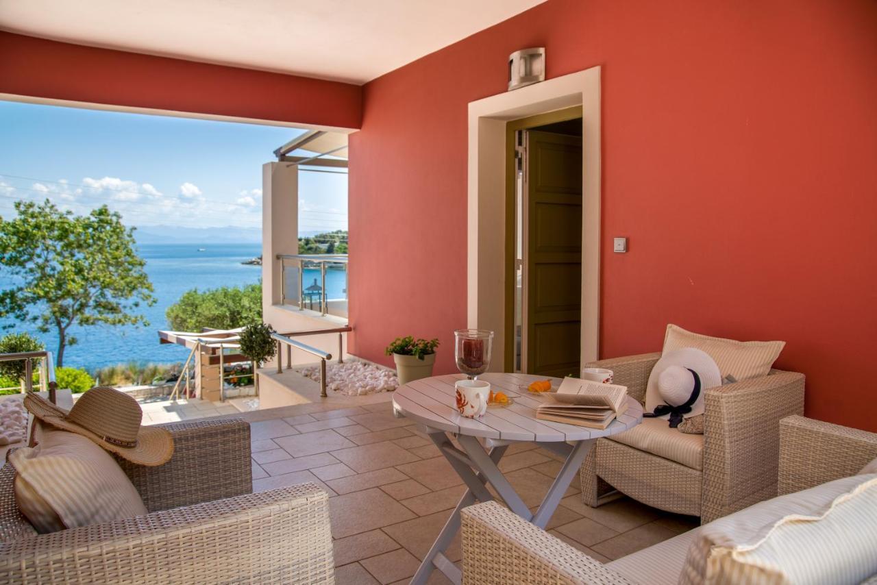 Villa Terra Del Nonno With Sea Views & Pool Gaios Eksteriør billede