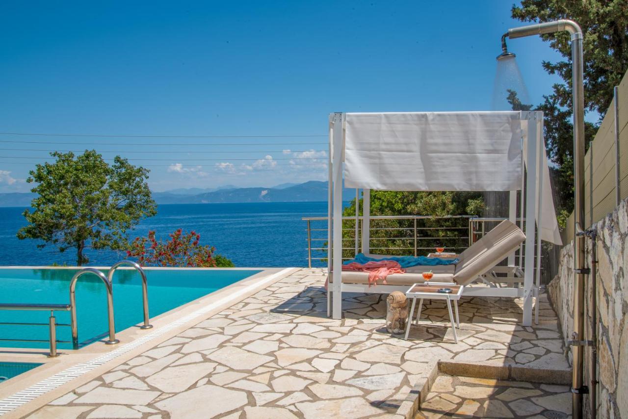 Villa Terra Del Nonno With Sea Views & Pool Gaios Eksteriør billede