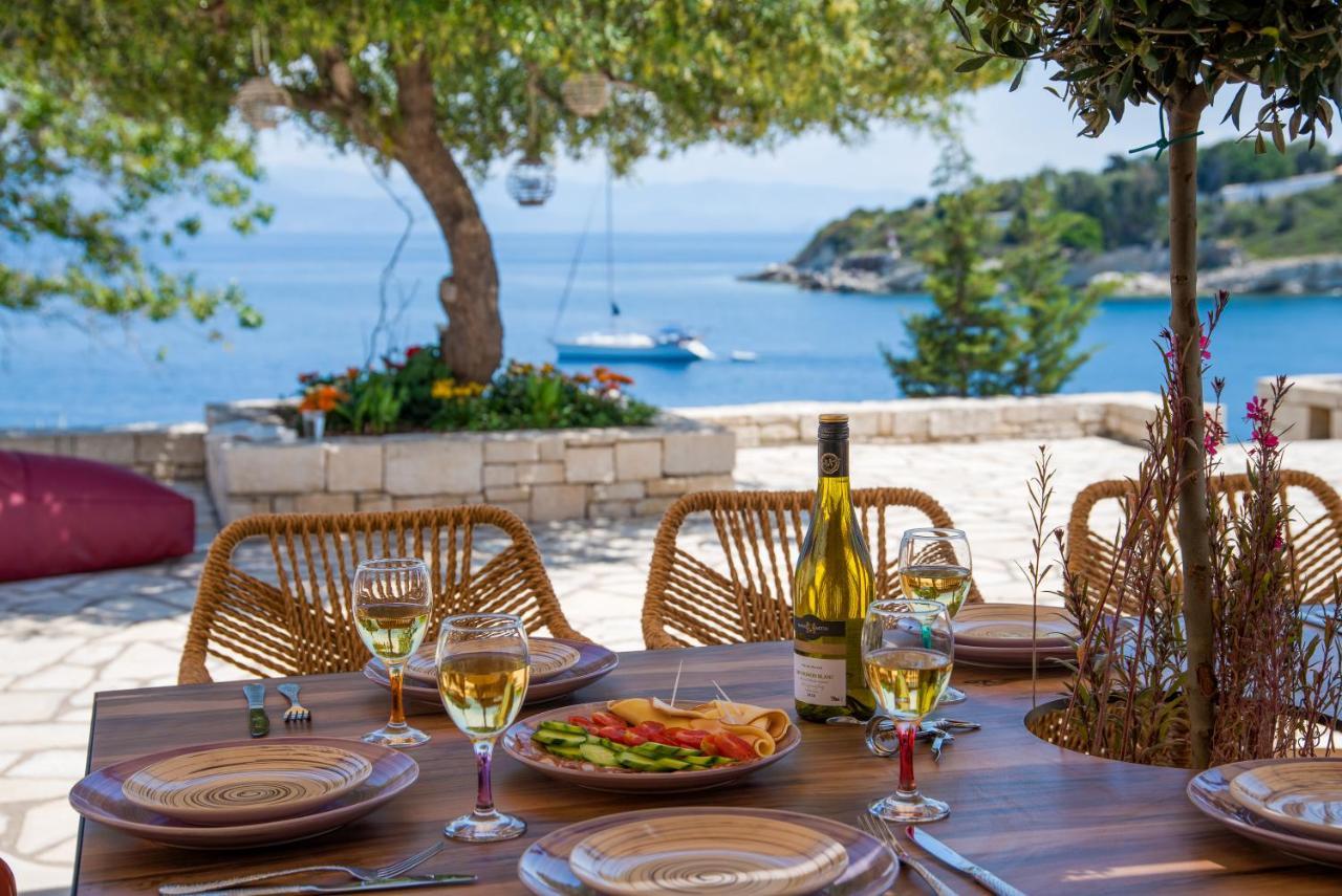 Villa Terra Del Nonno With Sea Views & Pool Gaios Eksteriør billede
